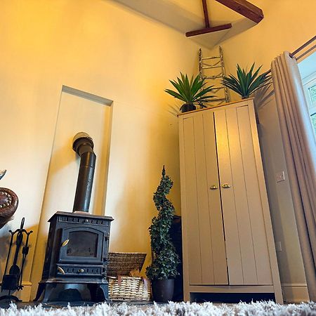 Beautiful Cotswold Couples Retreat Villa Bourton-on-the-Water Eksteriør billede