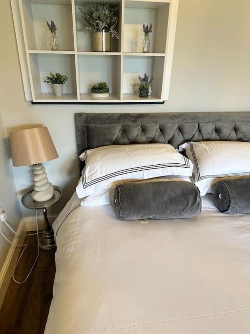 Beautiful Cotswold Couples Retreat Villa Bourton-on-the-Water Eksteriør billede
